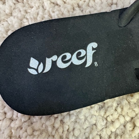 Reef Flip Flops - Picture 3 of 3